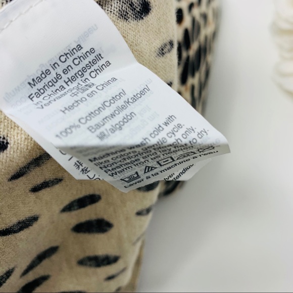 NEW J Crew Leopard Animal Print  Crew Neck… - Picture 8 of 10